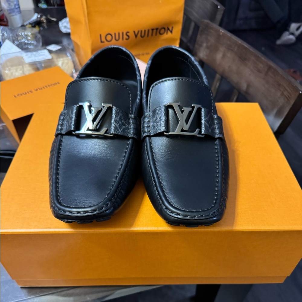Loafers lv shoes